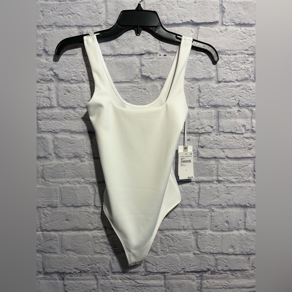 New Good American Bodysuit Size 0(xs) - Picture 2 of 6